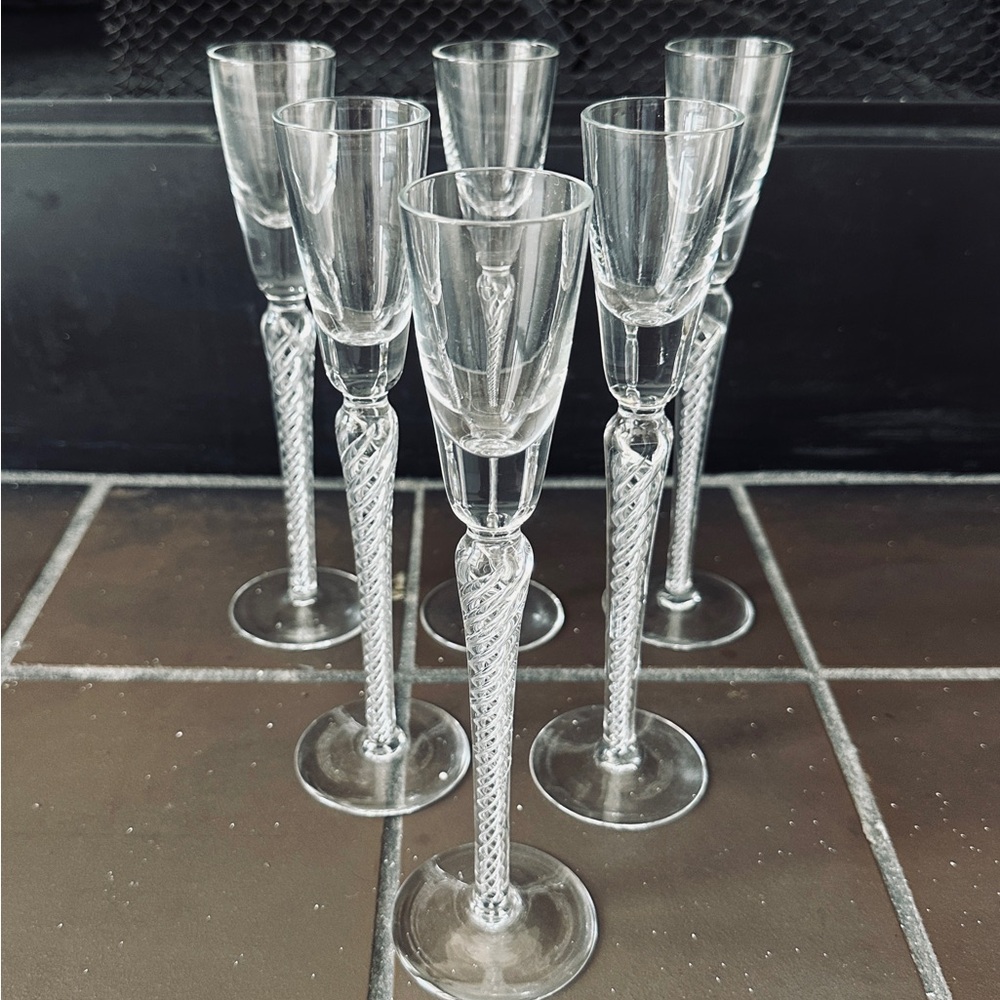 Vintage Murano Cordial Glass Set – Twist